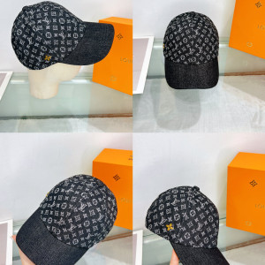 LV 스프링 신상 베이스볼 캡